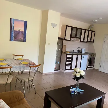 Apartment In Free Parking
