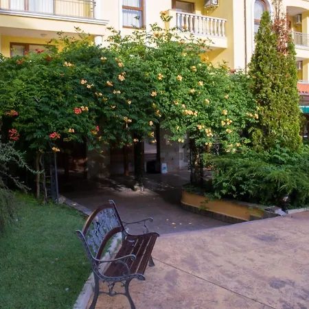 Apartment In Free Parking
